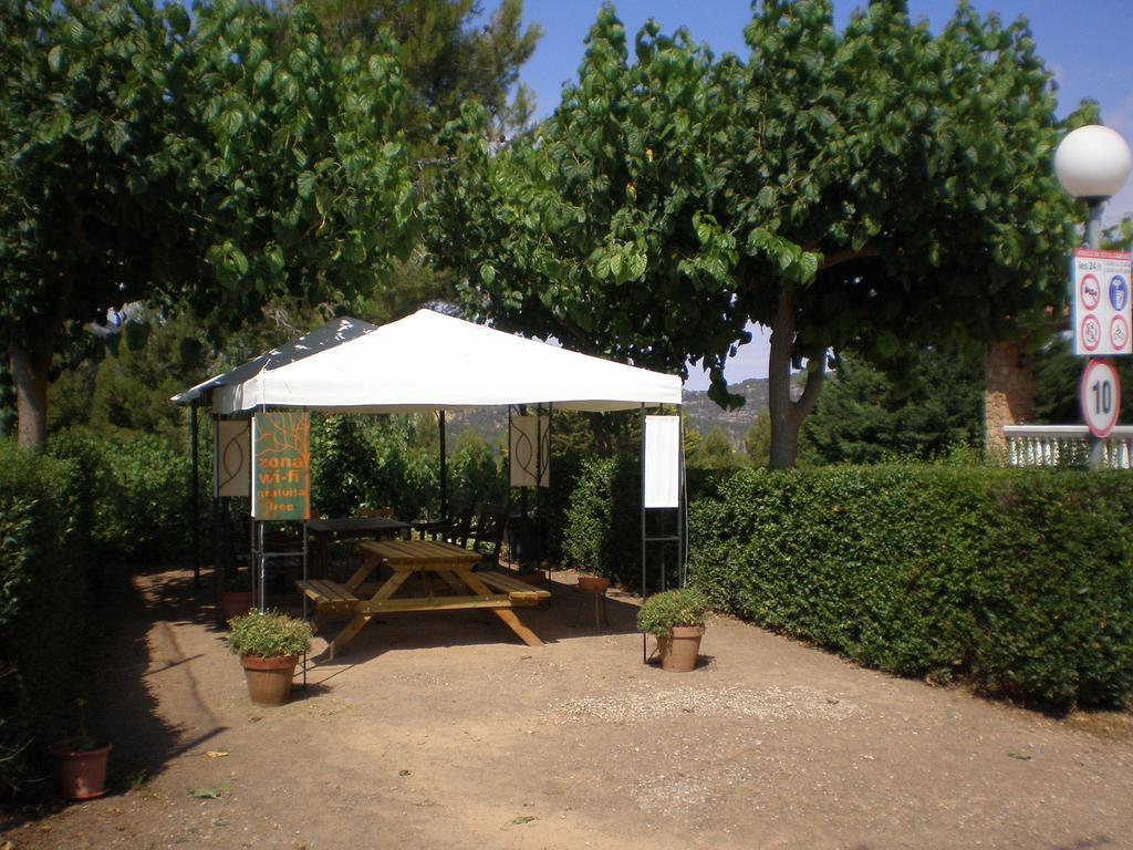 Montsant Park Camping & Bungalow Ulldemolins المظهر الخارجي الصورة