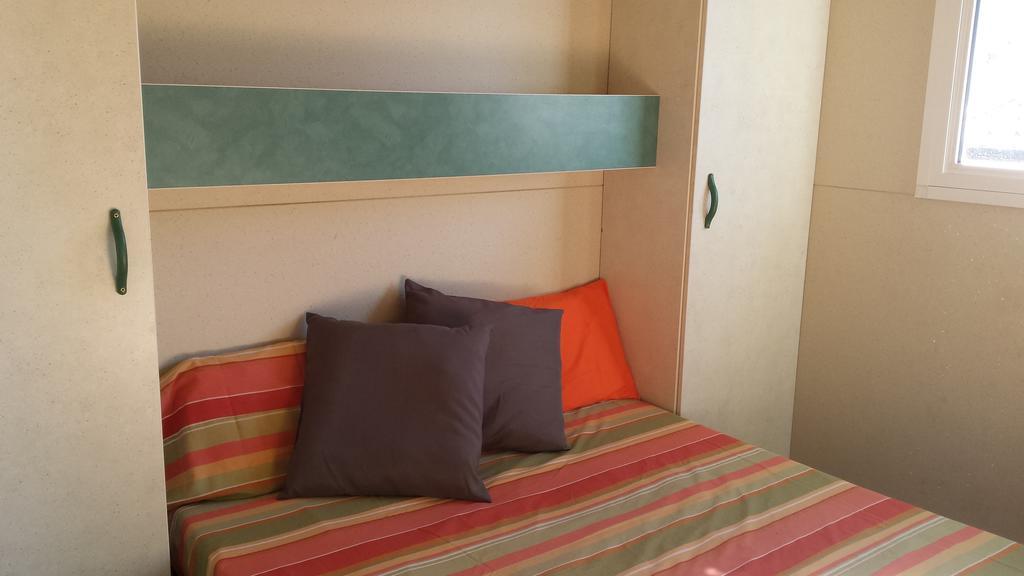 Montsant Park Camping & Bungalow Ulldemolins المظهر الخارجي الصورة